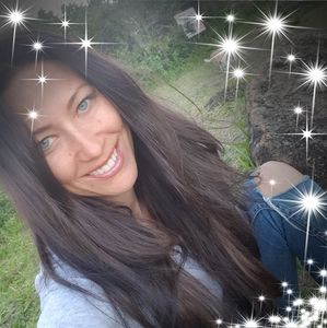 Meet your Posher, Allyssa